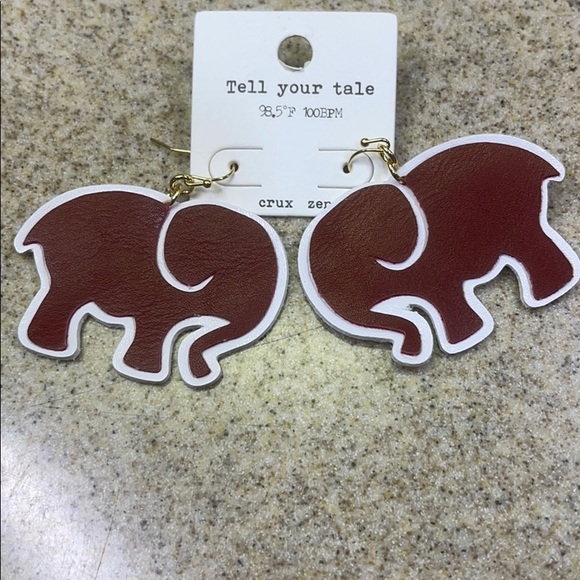 Tell Your Tale Jewelry - Alabama Fans Elephant Pierced Earrings lght weight